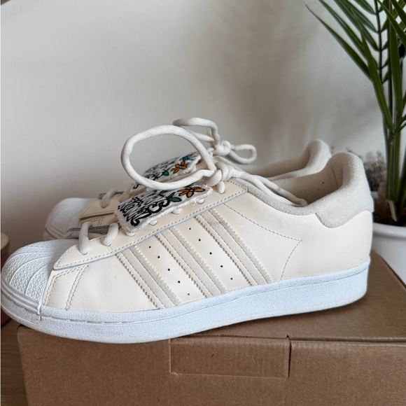 Cream and White Adidas Samba with flower “Always Original”Patch - Picture 3 of 5